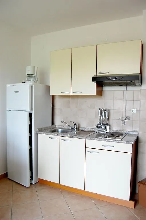 Apartments Bogovicda By El-Pi Tours Malinska Croatia