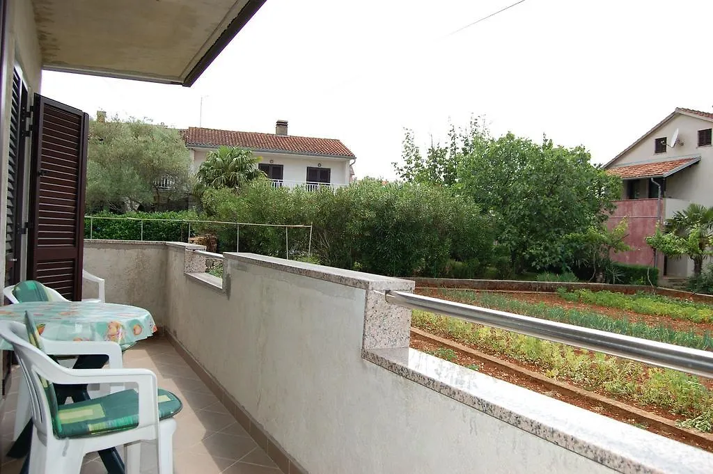 Apartments Bogovicda By El-Pi Tours Malinska Croatia